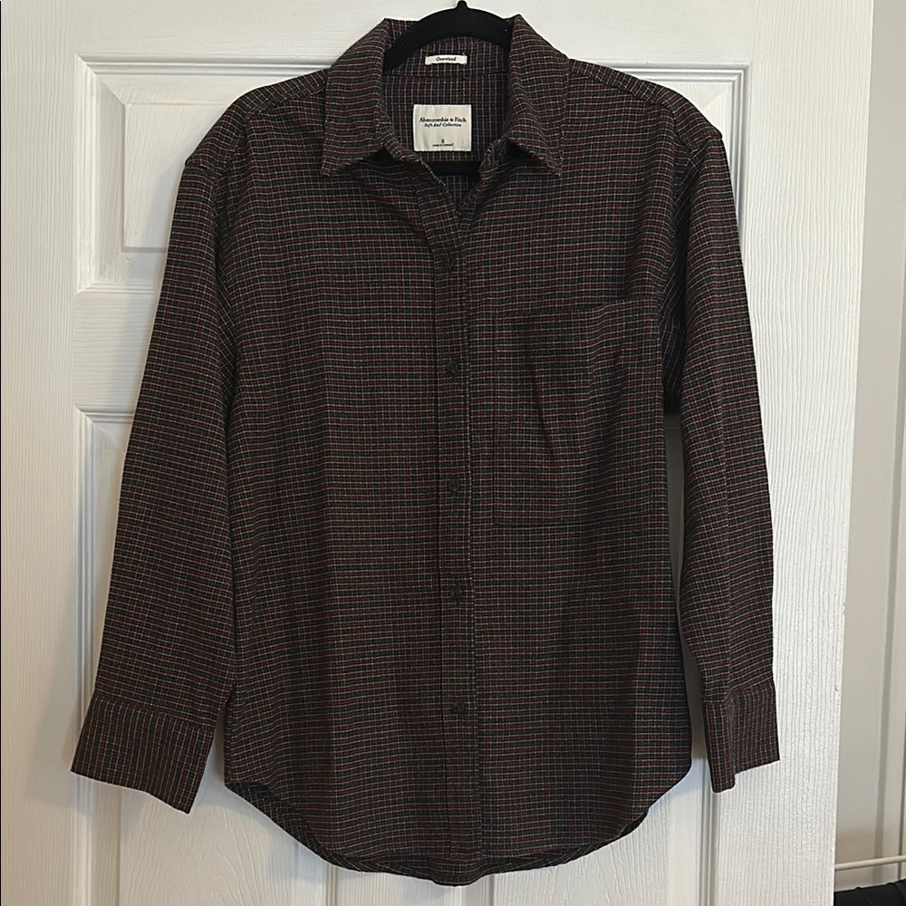 Women's Oversized Checkered Abercrombie Button Down